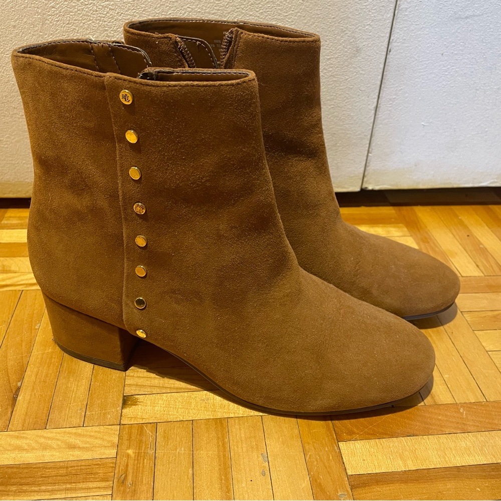 Ralph Lauren “Wharton” Brown Suede Ankle Boots – Size 7